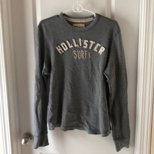 Men’s Large Hollister Distressed LS shirt